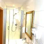 Anker Self-check-in 3*