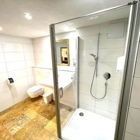 Anker Self-check-in 3*