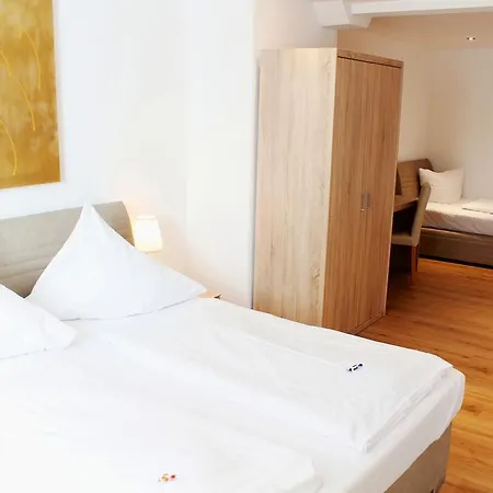 فندق Anker Self-check-in لينداو