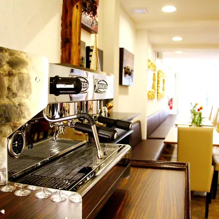 Anker Self-check-in 3* Линдау